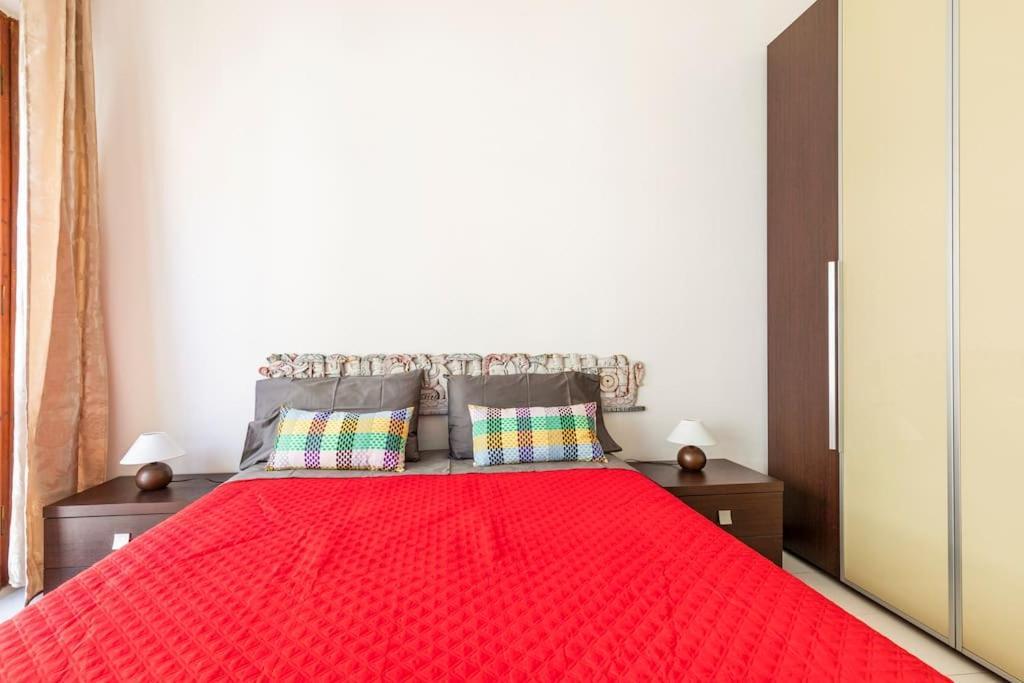 Casa Etruschi - Appartamento Con Posto Auto Livorno Exteriör bild